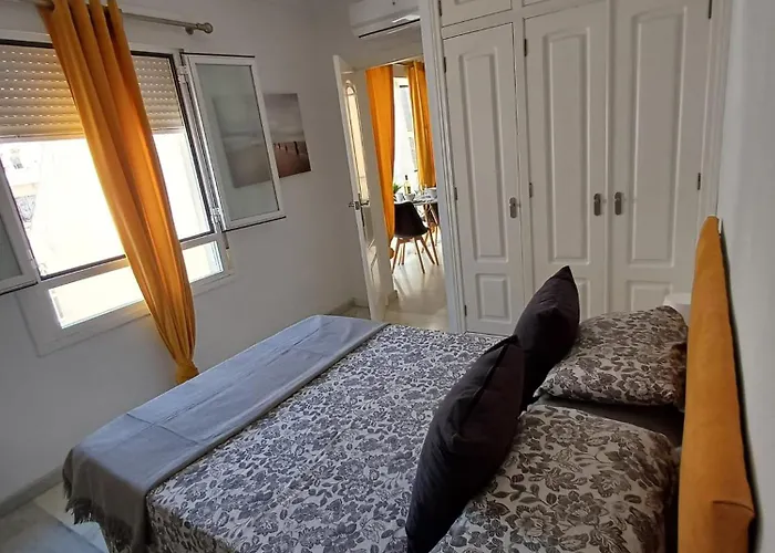 Atico Acogedor, Centrico Y A 2 Min De La Playa.